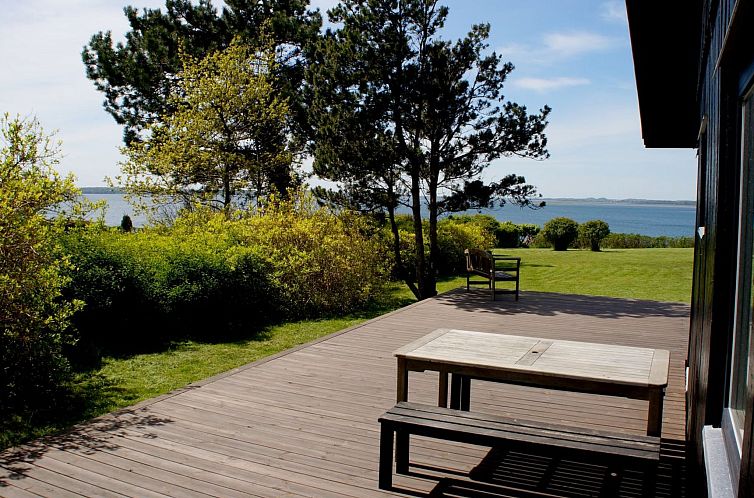 Vakantiehuis "Iadrik" - 85m to the fjord