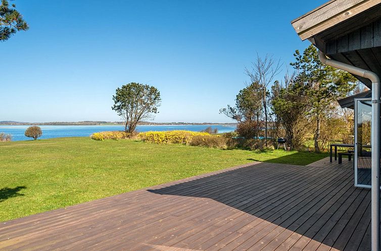 Vakantiehuis "Iadrik" - 85m to the fjord