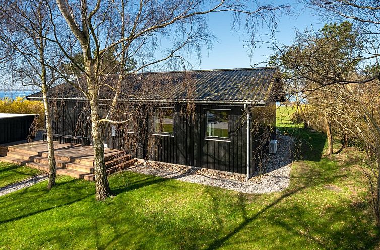 Vakantiehuis "Iadrik" - 85m to the fjord