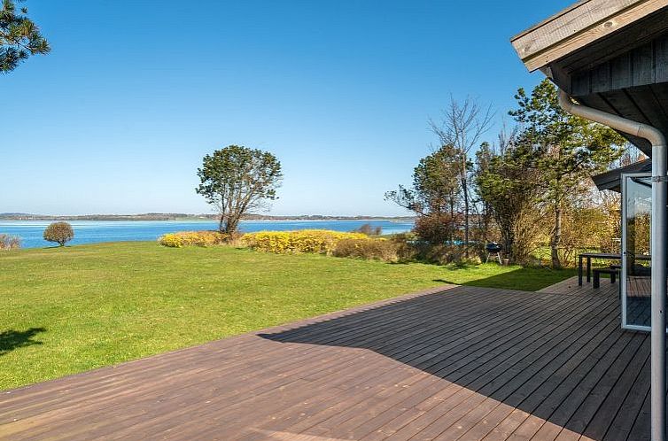 Vakantiehuis "Iadrik" - 85m to the fjord