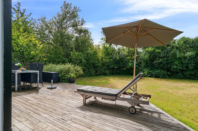 Vakantiehuis "Manko" - 250m from the sea