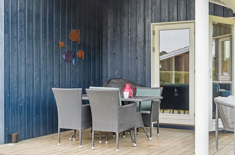 Vakantiehuis "Hawarth" - 275m from the sea