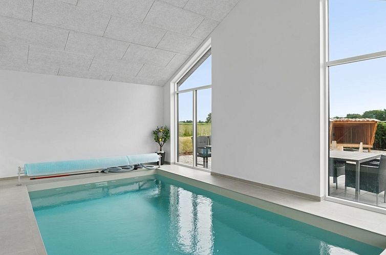 Vakantiehuis "Christian" - 600m from the sea