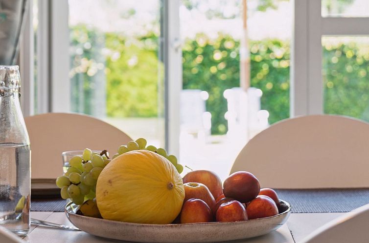 Vakantiehuis "Rixa" - 525m from the sea