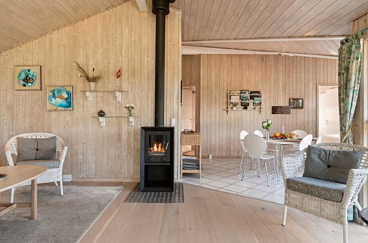 Vakantiehuis "Rixa" - 525m from the sea