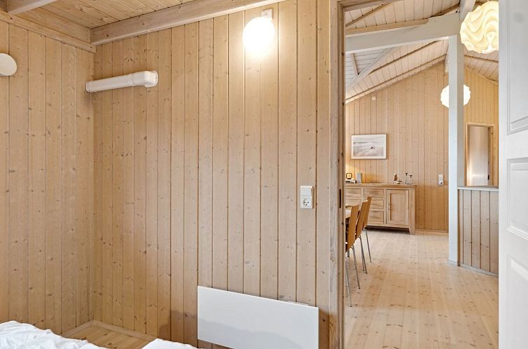 Vakantiehuis "Ilsi" - 275m from the sea