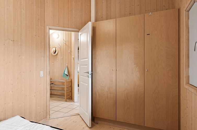 Vakantiehuis "Ilsi" - 275m from the sea