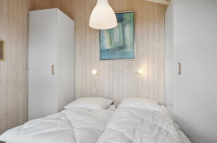 Vakantiehuis "Ilsi" - 275m from the sea