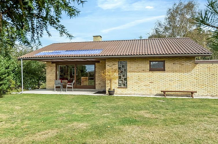 Vakantiehuis "Svanborg" - 40m from the sea