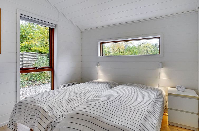 Vakantiehuis "Aino" - 1km from the sea
