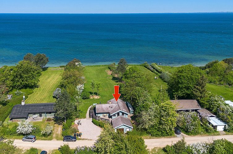 Vakantiehuis "Eyer" - 20m from the sea