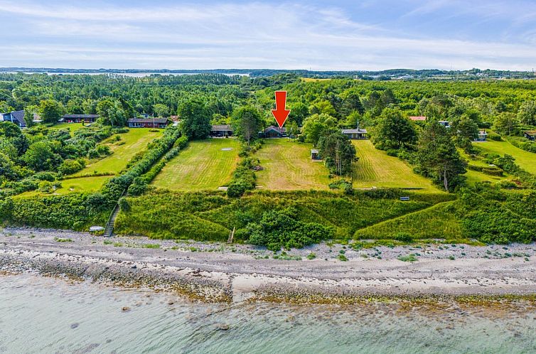 Vakantiehuis "Eyer" - 20m from the sea