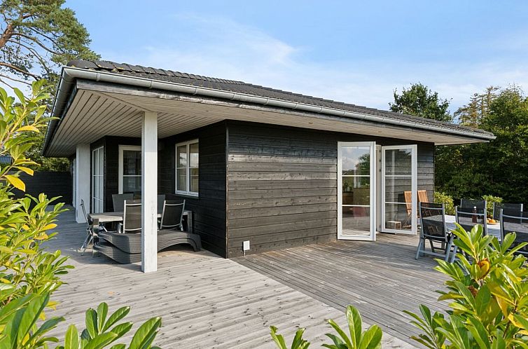 Guest house 0171402 - Holiday property Seeland - Vakantiehuis "Alvia" - 1.6km from the sea