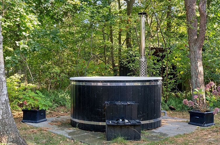 Vakantiehuis "Anar" - 900m from the sea