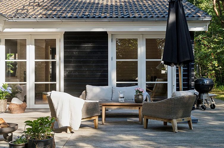 Vakantiehuis "Anar" - 900m from the sea