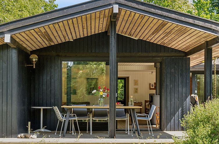 Vakantiehuis "Lasse" - 1.5km from the sea