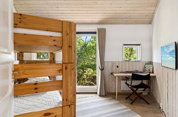 Vakantiehuis "Magh" - 400m from the sea