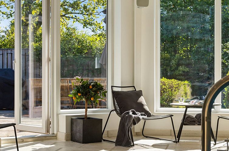 Vakantiehuis "Magh" - 400m from the sea