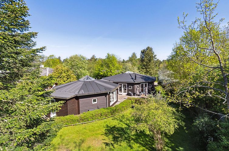 Vakantiehuis "Magh" - 400m from the sea