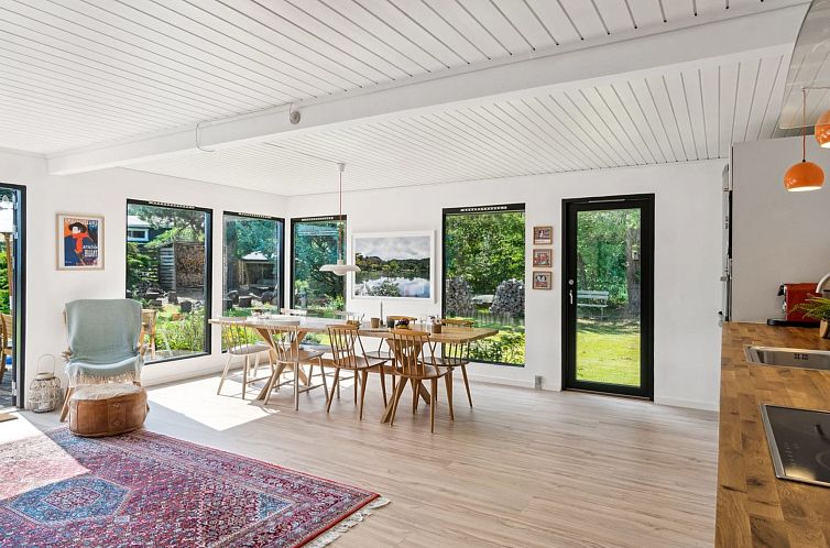 Vakantiehuis "Iolani" - 1.3km from the sea