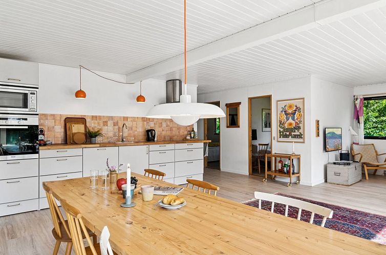 Vakantiehuis "Iolani" - 1.3km from the sea