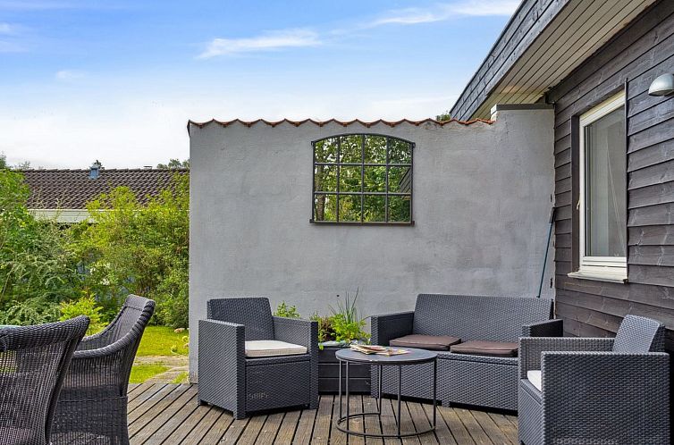 Vakantiehuis "Mark" - 1.2km from the sea