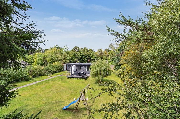 Vakantiehuis "Mark" - 1.2km from the sea