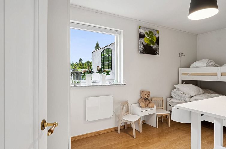 Vakantiehuis "Mark" - 1.2km from the sea