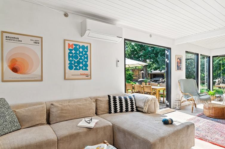 Vakantiehuis "Iolani" - 1.3km from the sea