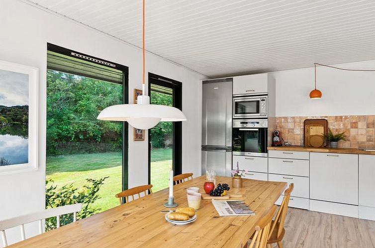Vakantiehuis "Iolani" - 1.3km from the sea