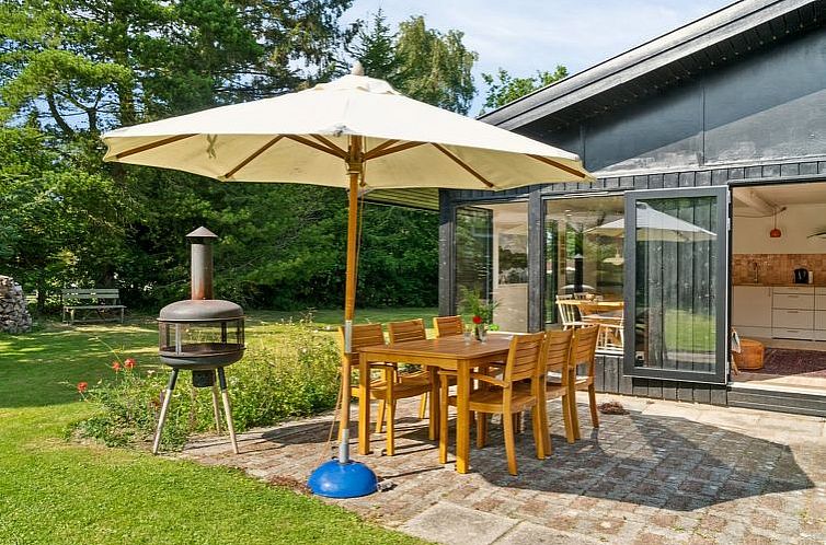 Vakantiehuis "Iolani" - 1.3km from the sea
