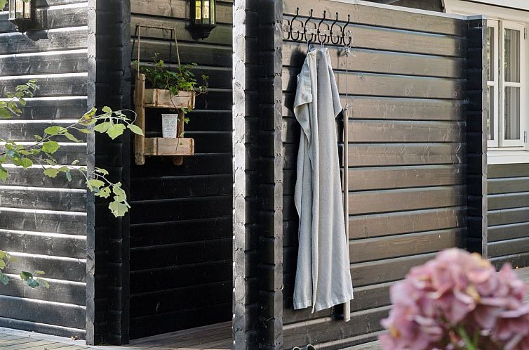 Vakantiehuis "Anar" - 900m from the sea