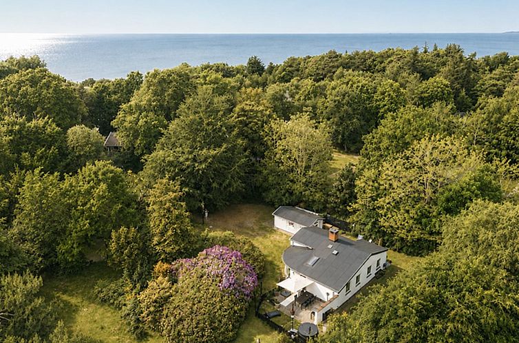 Vakantiehuis "Anar" - 900m from the sea