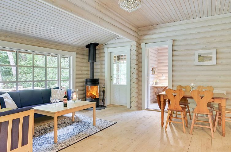 Vakantiehuis "Erika" - 250m from the sea