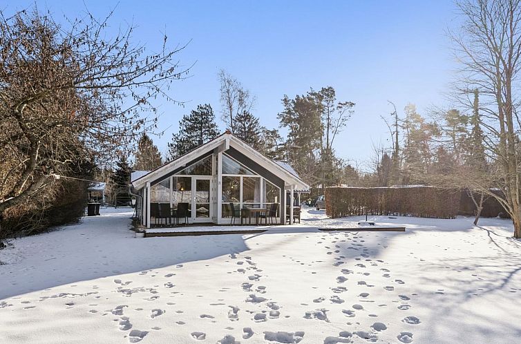 Vakantiehuis "Tessa" - 1.6km from the sea