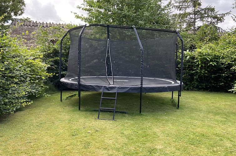 Vakantiehuis "Elline" - 450m from the sea