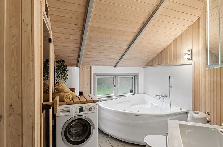 Vakantiehuis "Lasse" - 1.5km from the sea
