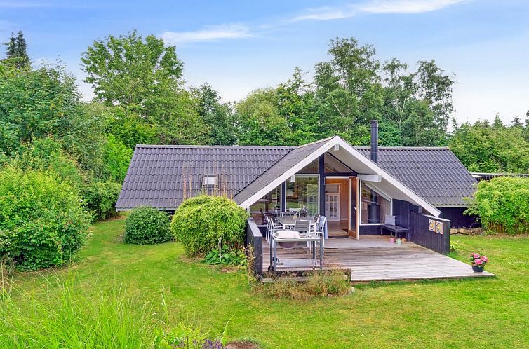 Vakantiehuis "Vaula" - 300m from the sea