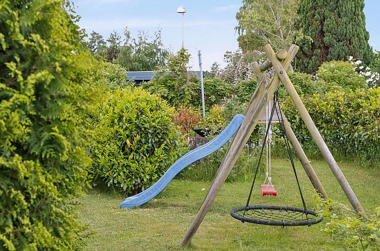 Vakantiehuis "Arise" - 1.5km from the sea