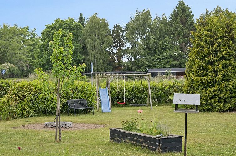 Vakantiehuis "Arise" - 1.5km from the sea