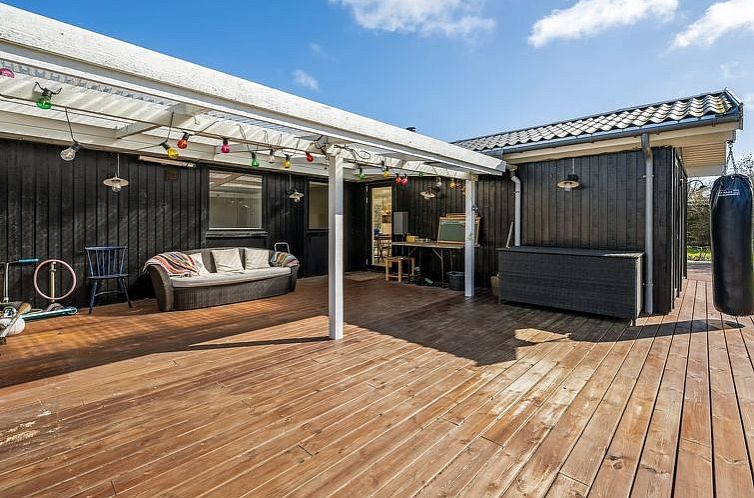 Vakantiehuis "Goodje" - 1.4km from the sea