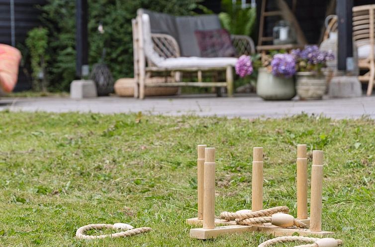 Vakantiehuis "Eida" - 1.7km from the sea