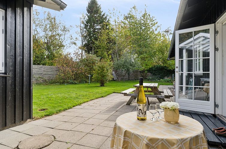 Vakantiehuis "Domi" - 1.3km from the sea