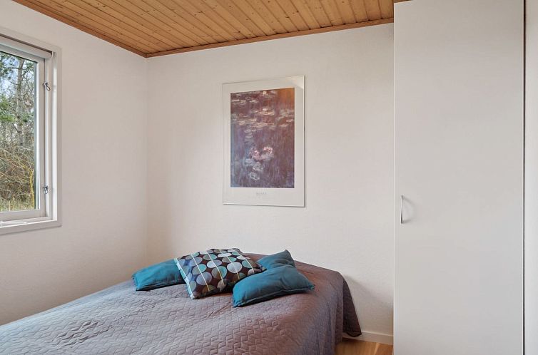 Vakantiehuis "Ela" - 1.1km from the sea