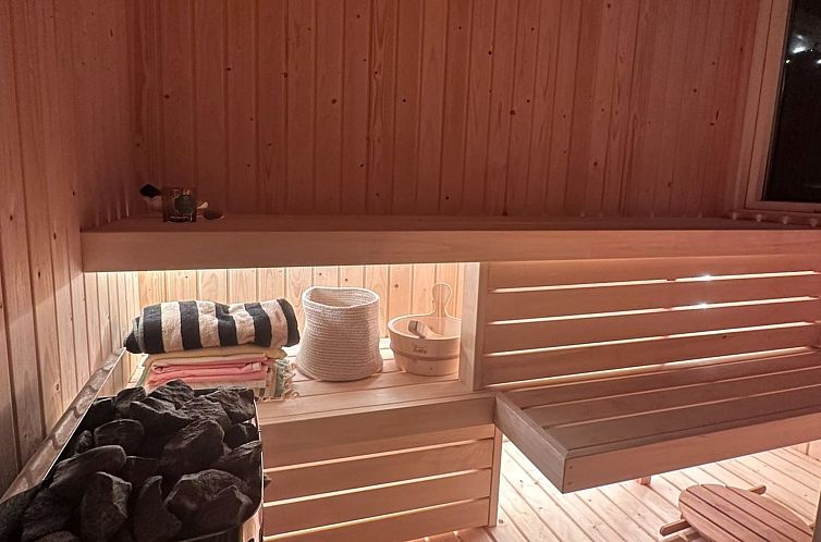 Vakantiehuis "Arto" - 325m from the sea