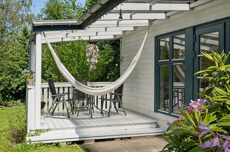 Vakantiehuis "Arto" - 325m from the sea