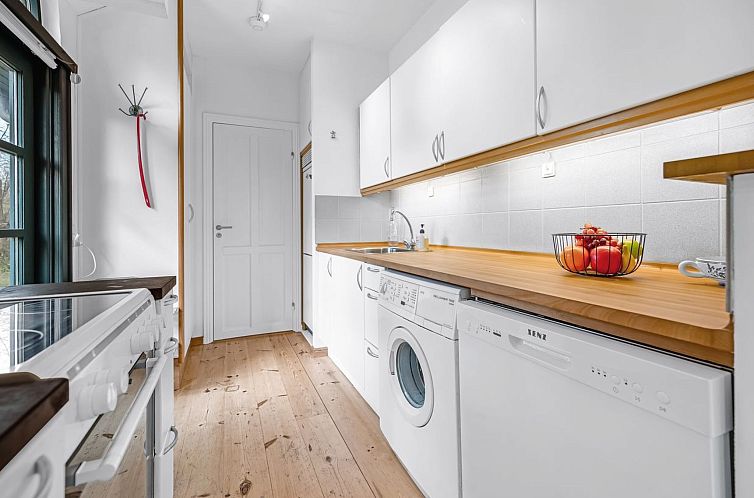 Vakantiehuis "Arto" - 325m from the sea