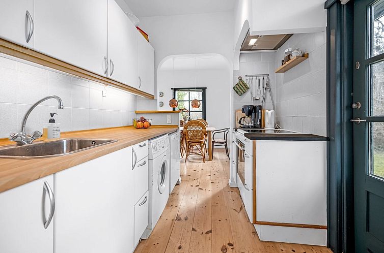 Vakantiehuis "Arto" - 325m from the sea