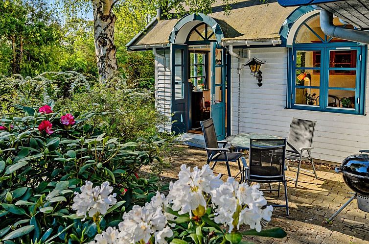 Vakantiehuis "Arto" - 325m from the sea