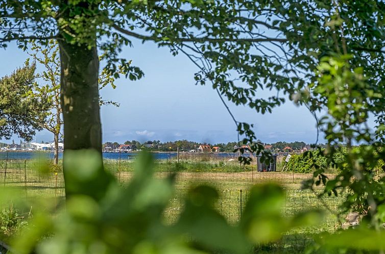 Vakantiehuis "Nnykka" - 125m from the sea